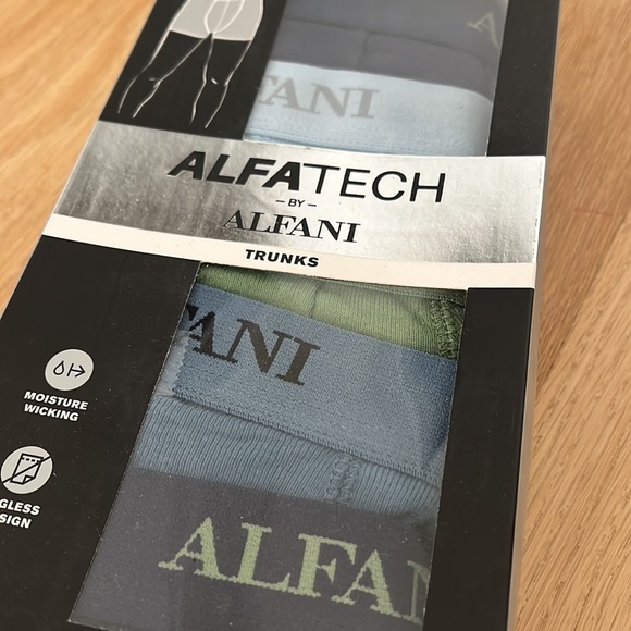 Alfani Alfatech trunks 5 pair - Picture 7 of 9